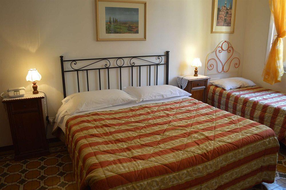 Albergo Centrale Siena Exterior photo